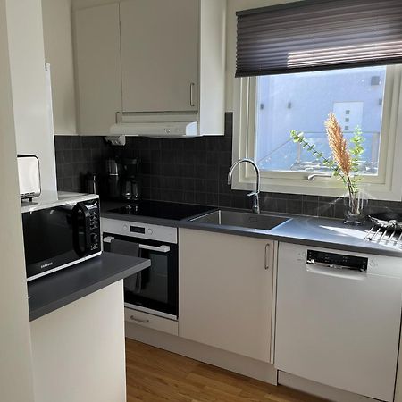 Mindre Laegenhet Med Stora Moejligheter Appartement Alingsås Buitenkant foto